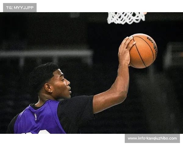 伤员激增促湖人调整阵容 布朗尼迎来更多上场良机