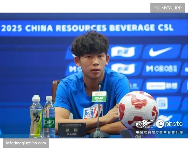 【2026年4月中超联赛·赛后·战报青岛西海岸0-2不敌上海申花,后防两次定位球防守漏人导致丢球